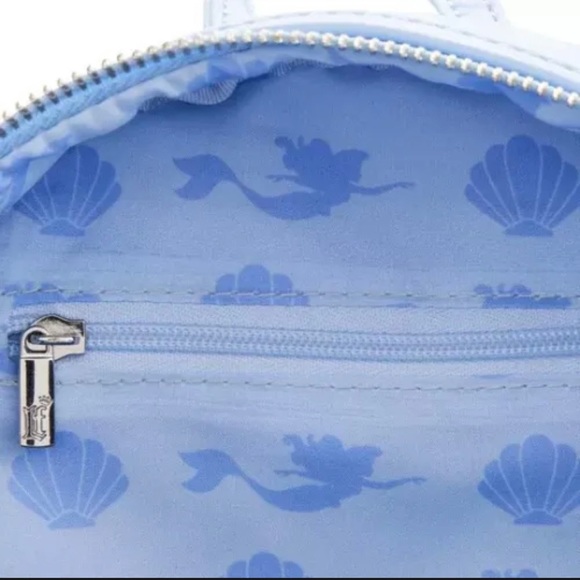 Little mermaid loungefly - Picture 6 of 6